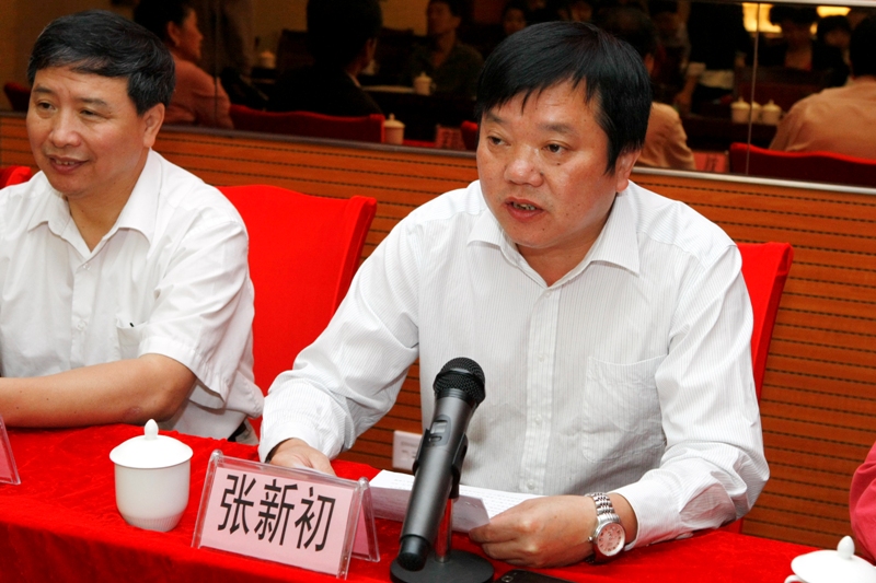 彭泽县人民政府张新初副县长到会致辞